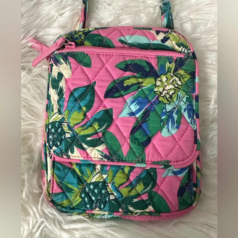 Vera Bradley Mini Hipster Crossbody Tropical Paradise Pink/Green Bag 🌸🌸🩷used - Picture 2 of 7